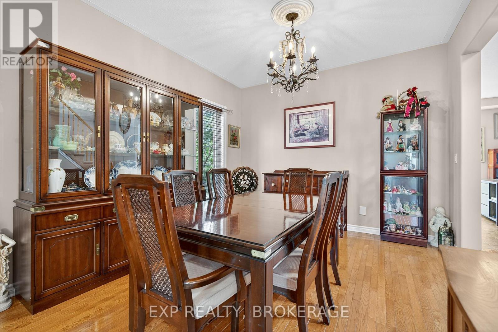230 Honeywood Avenue, Kingston, Ontario  K7K 7L4 - Photo 8 - X12418070
