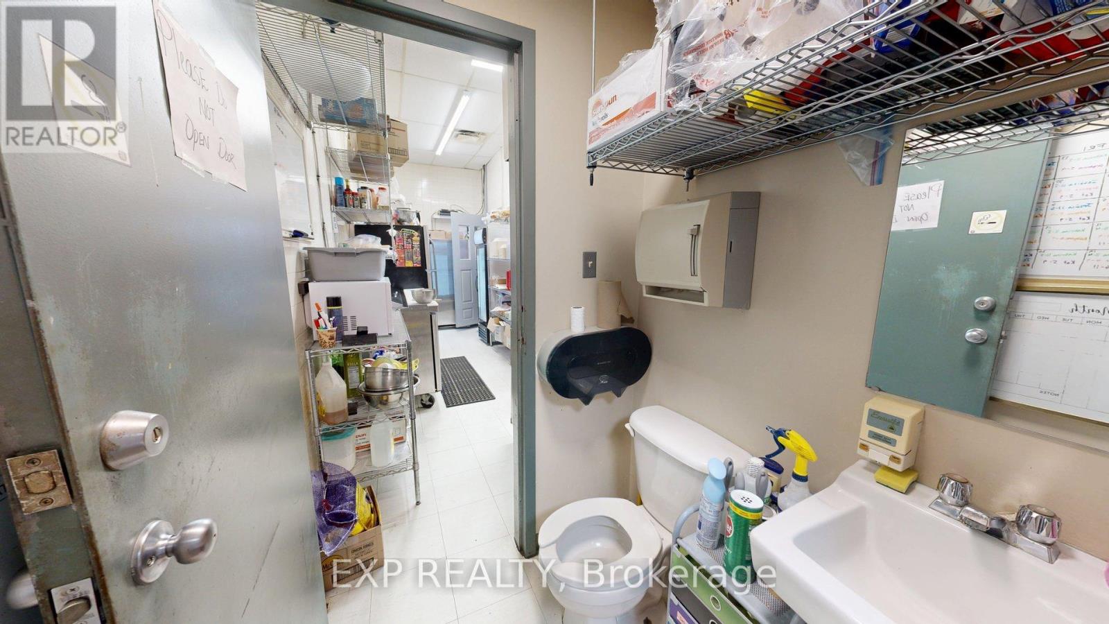 224 Graham Road, West Elgin, Ontario  N0L 2P0 - Photo 30 - X12418092