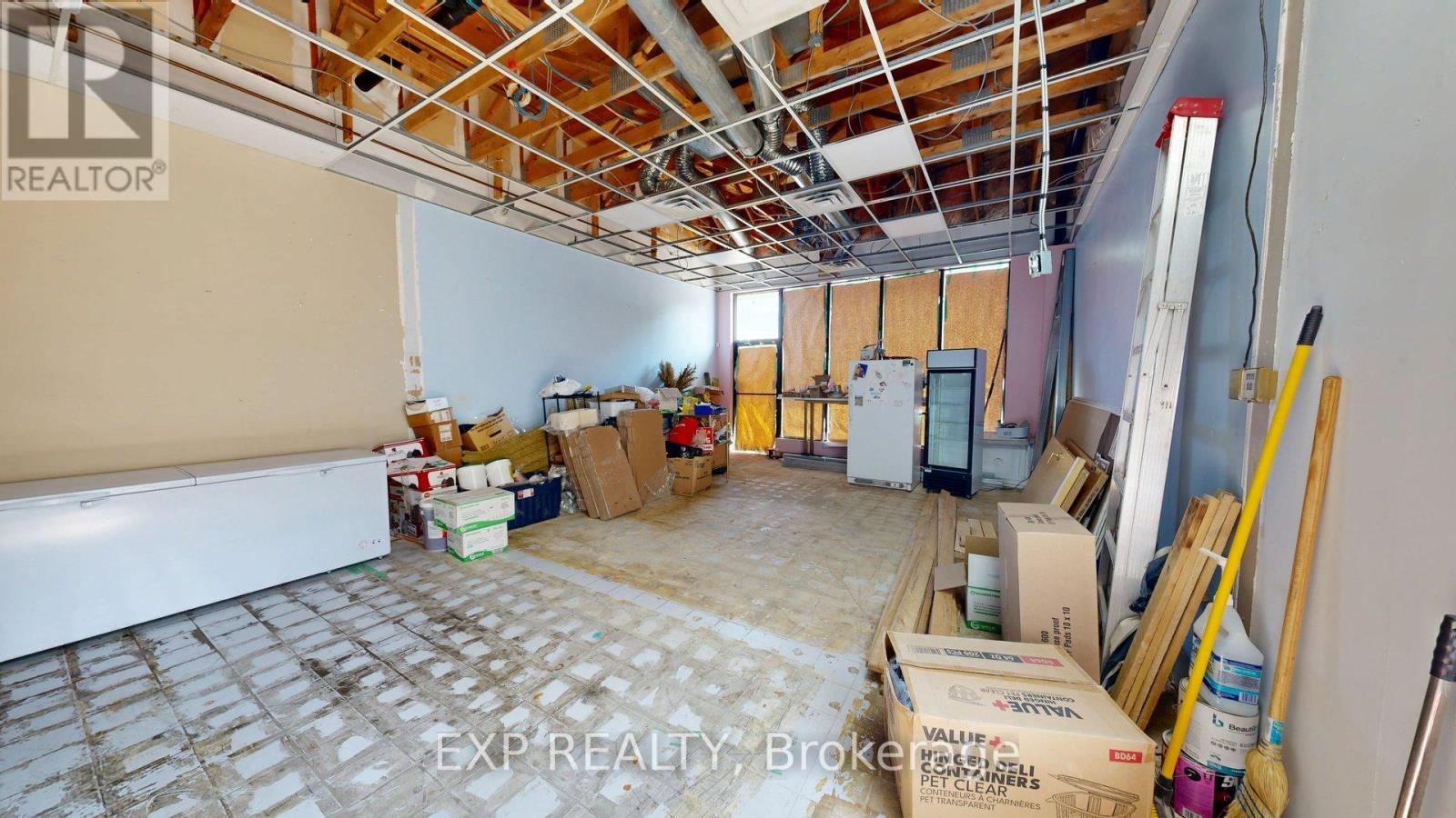 224 Graham Road, West Elgin, Ontario  N0L 2P0 - Photo 31 - X12418092