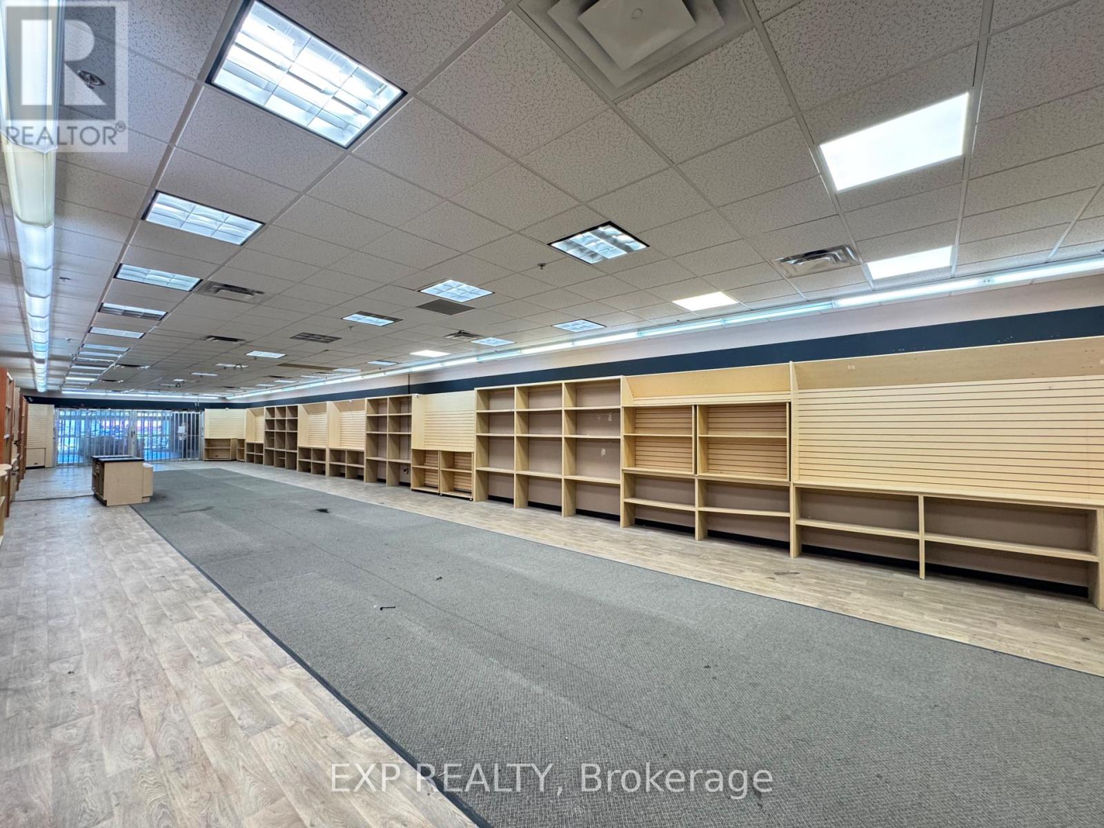 2 - 301 Oxford Street W, London North (North N), Ontario  N6H 1S9 - Photo 7 - X12418095