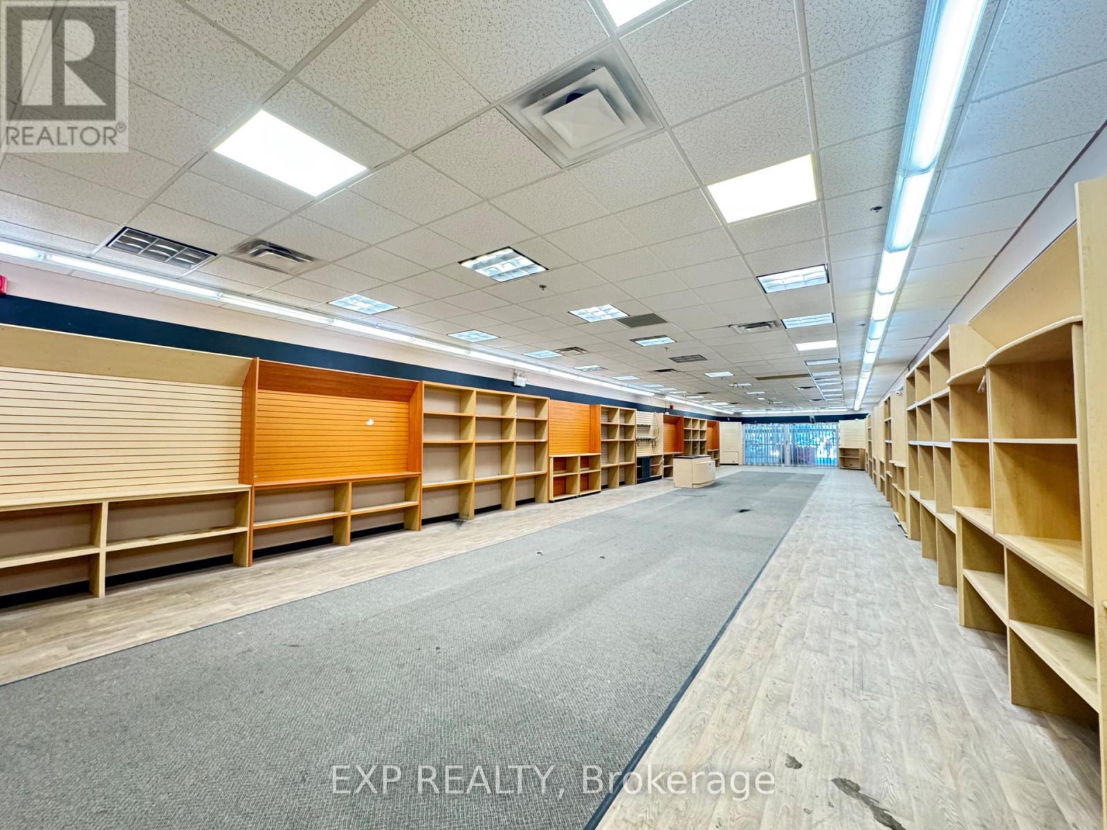 2 - 301 Oxford Street W, London North (North N), Ontario  N6H 1S9 - Photo 8 - X12418095