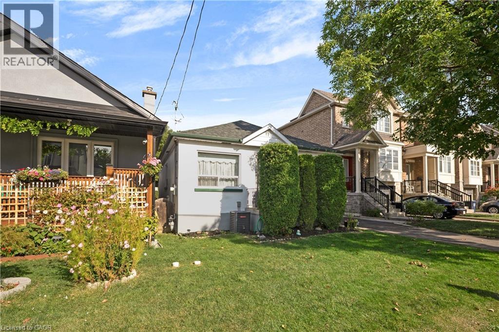 79 Sixteenth Street, Toronto, Ontario  M8V 3J9 - Photo 2 - 40772072