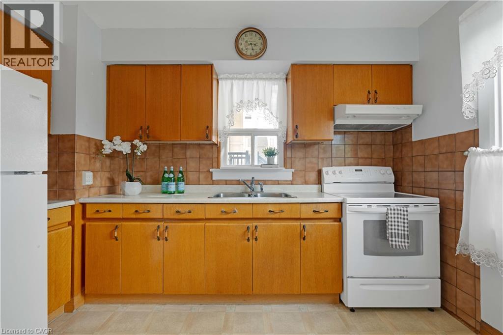 79 Sixteenth Street, Toronto, Ontario  M8V 3J9 - Photo 9 - 40772072