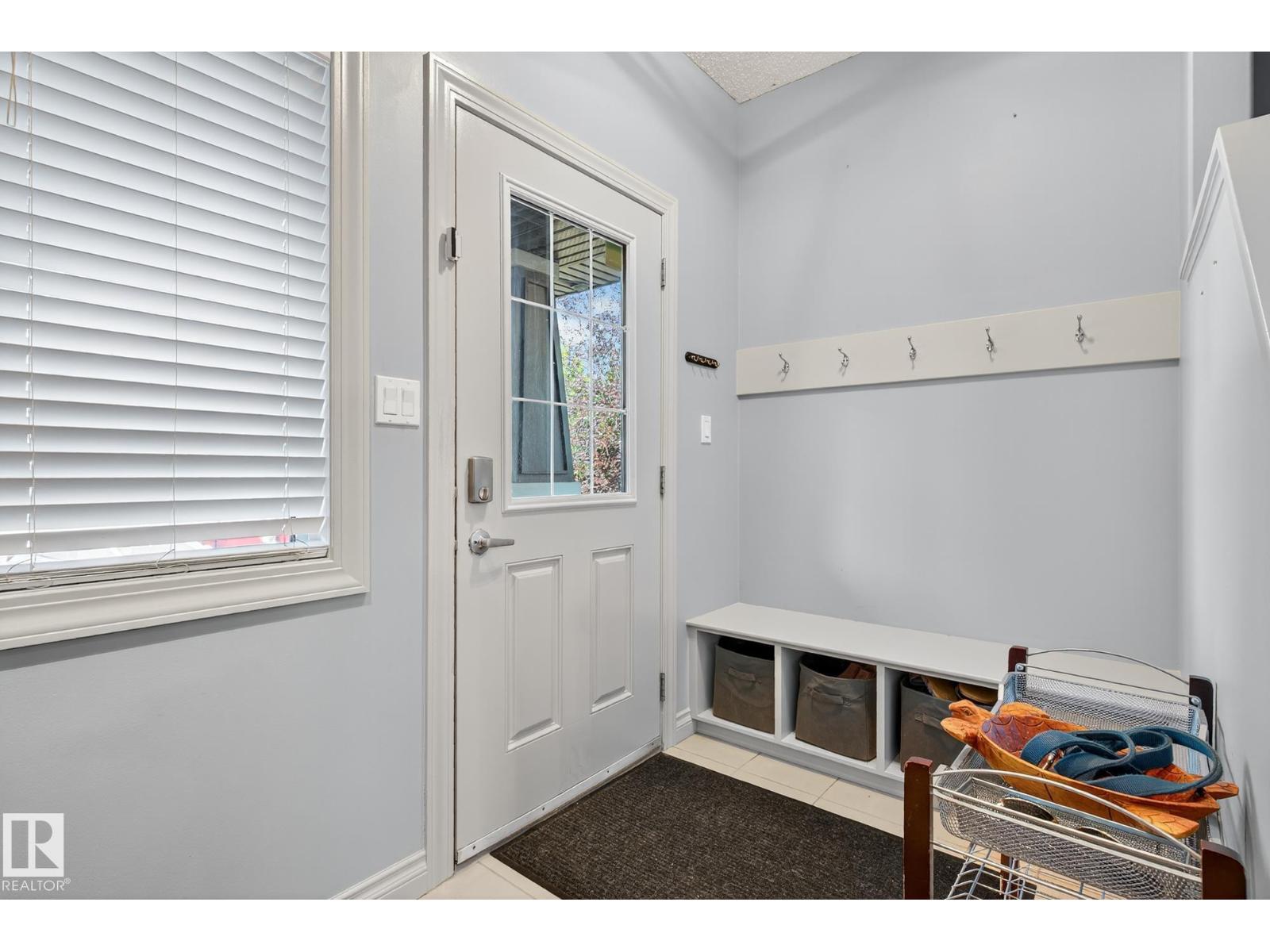 7074 Cardinal Wy Sw, Edmonton, Alberta  T6W 1Z2 - Photo 4 - E4458874