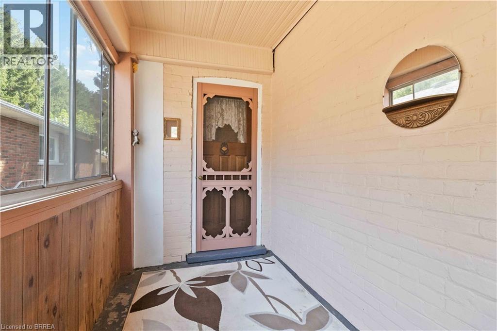 50 Graham Avenue, Brantford, Ontario  N3T 1C5 - Photo 43 - 40770981