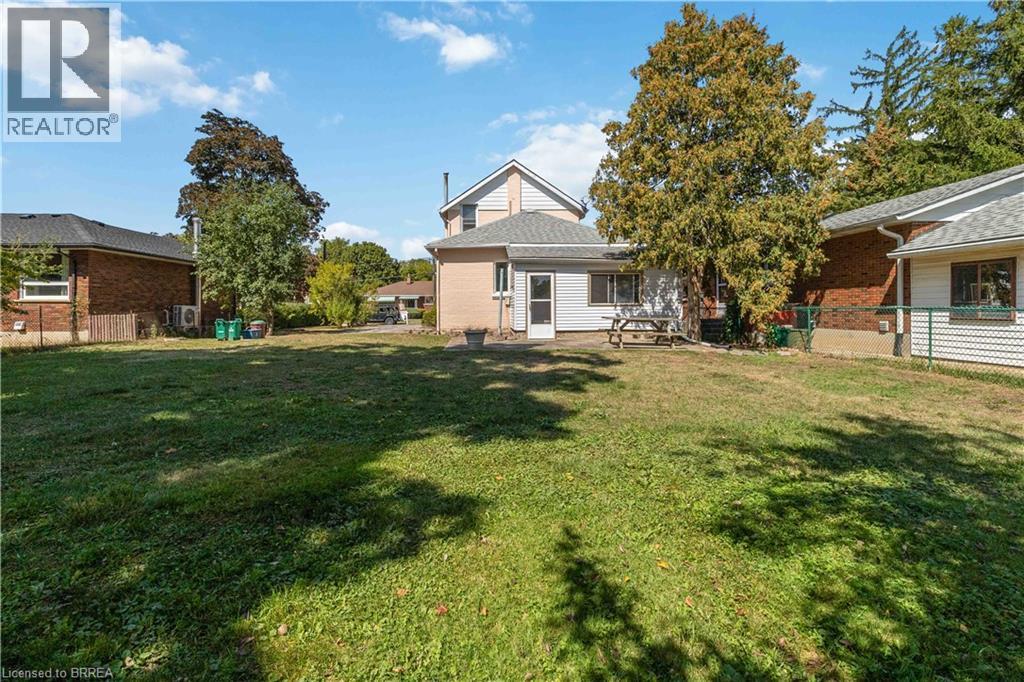 50 Graham Avenue, Brantford, Ontario  N3T 1C5 - Photo 6 - 40770981