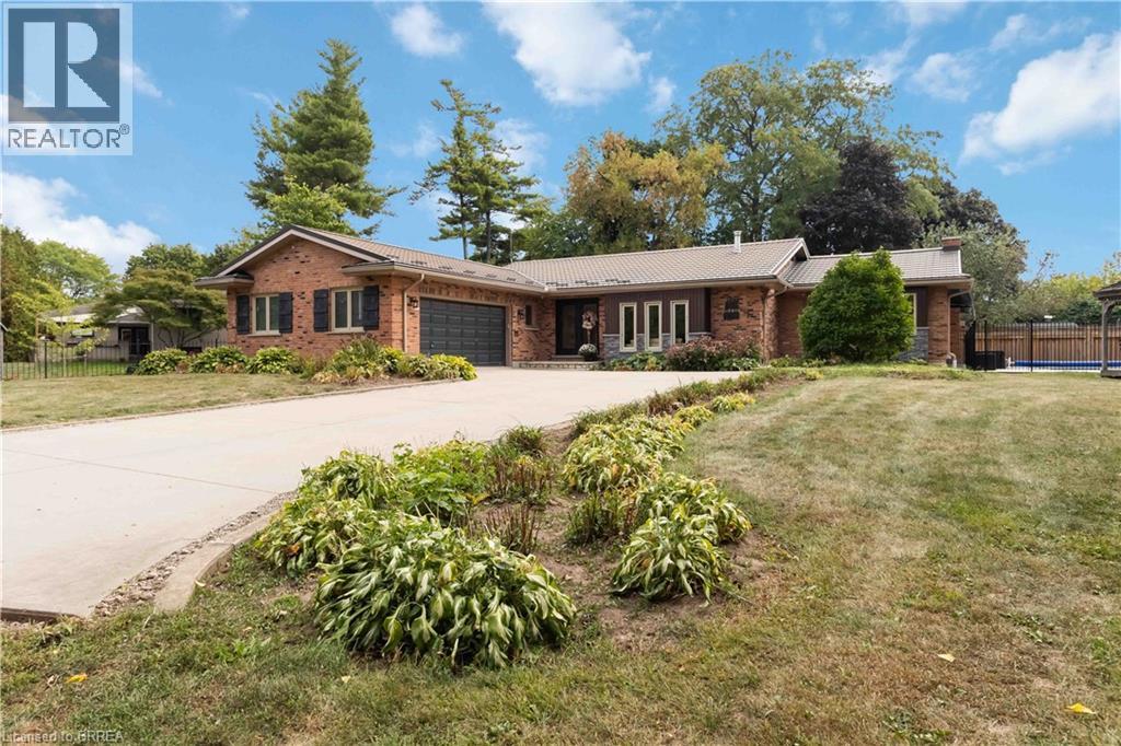 232 Paris Road E, Brantford, Ontario  N3R 1J4 - Photo 1 - 40763325