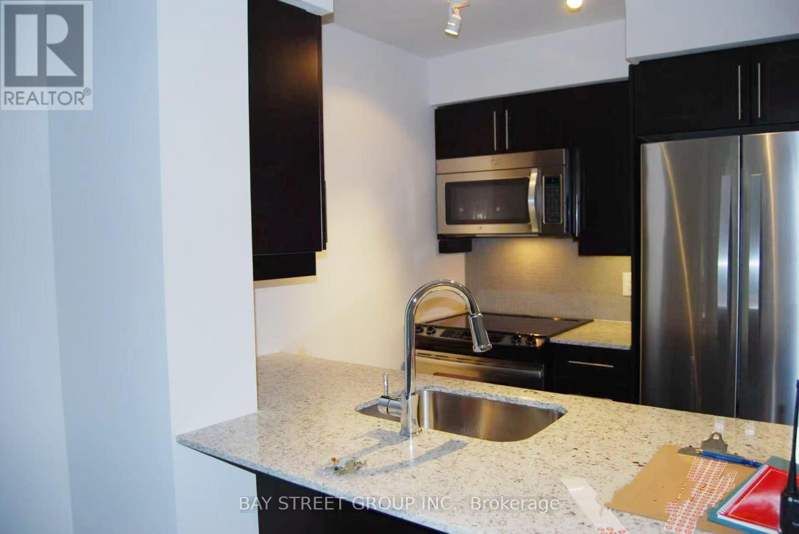 1243 - 38 Grand Magazine Street, Toronto, Ontario  M5V 0B1 - Photo 2 - C12418074