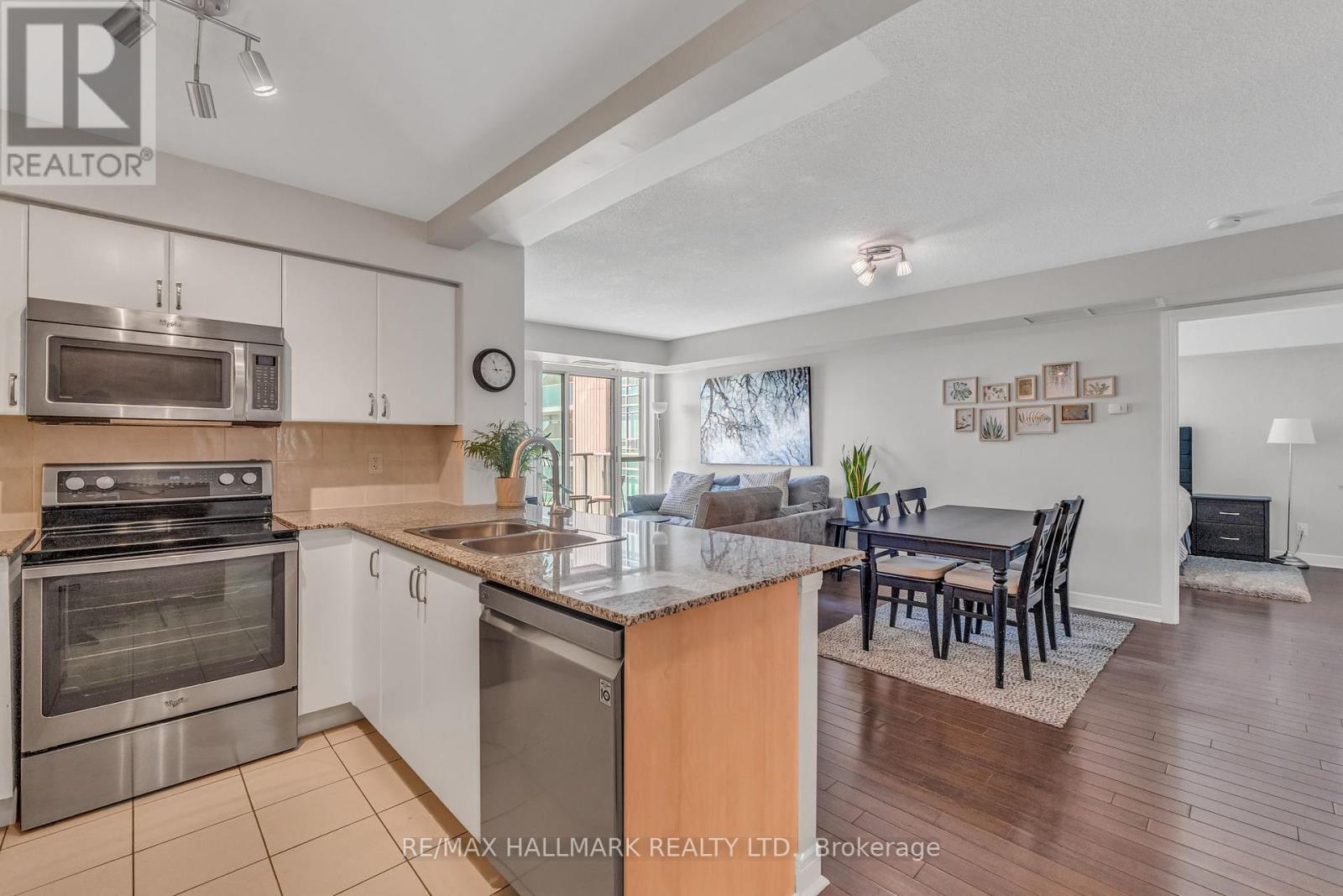 1216 - 35 Bales Avenue, Toronto, Ontario  M2N 7L7 - Photo 2 - C12418085