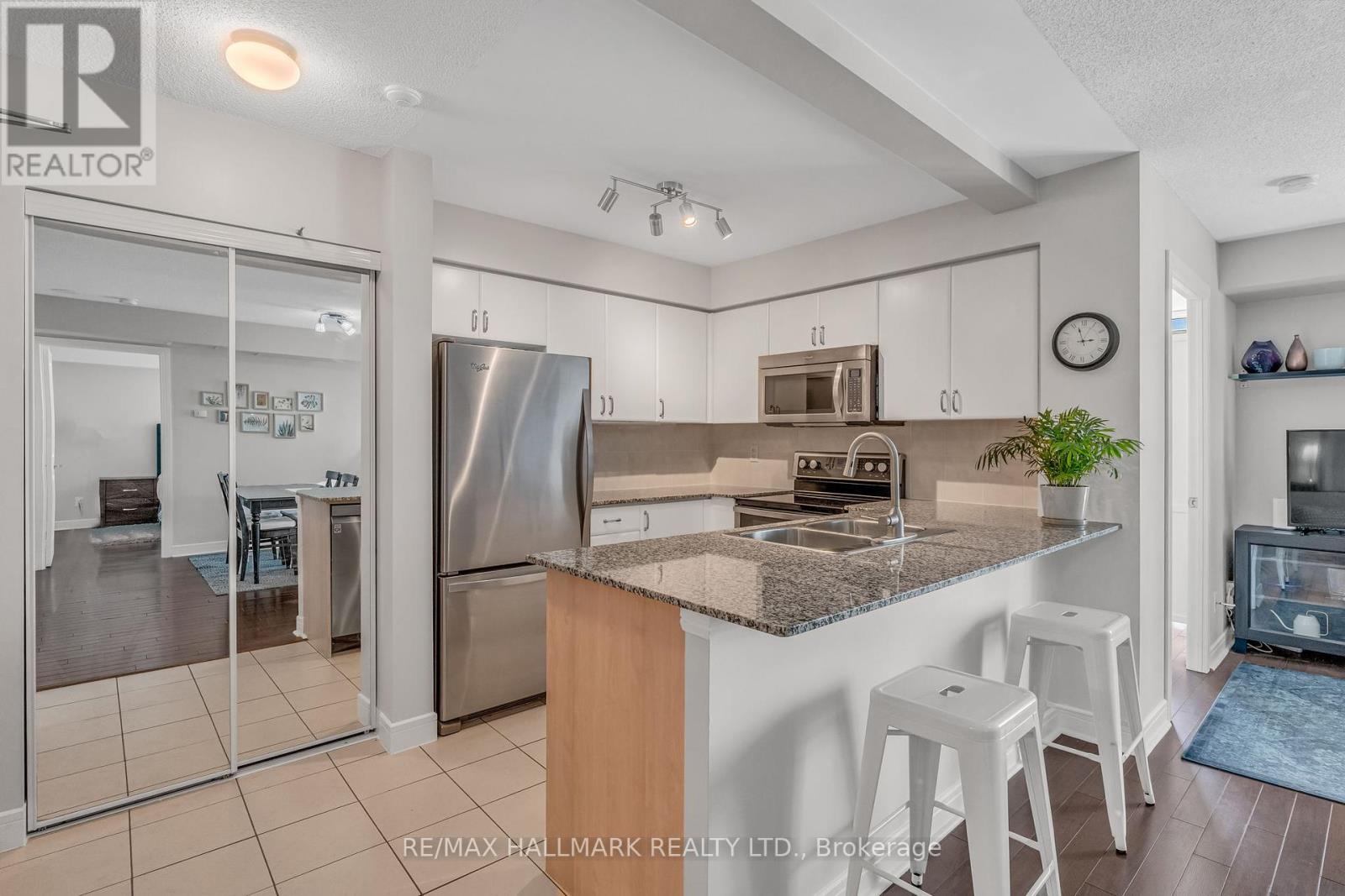 1216 - 35 Bales Avenue, Toronto, Ontario  M2N 7L7 - Photo 3 - C12418085