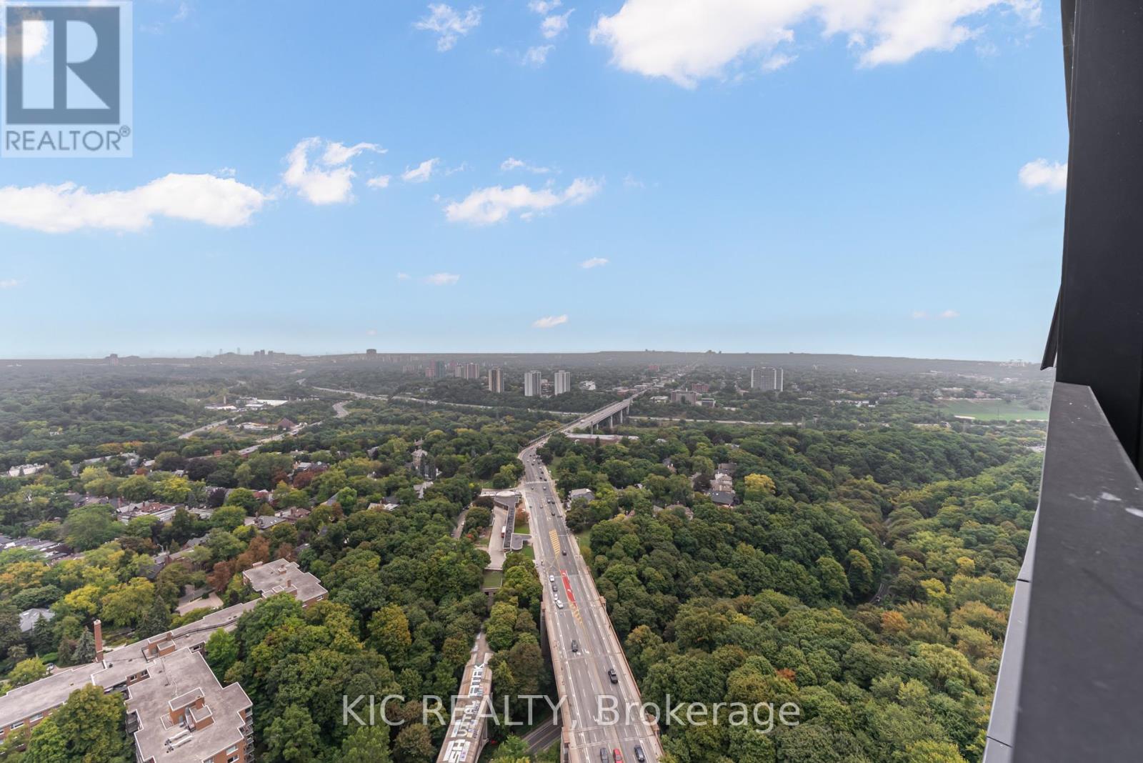 3923 - 585 Bloor Street E, Toronto (North St. James Town), Ontario  M4W 0B3 - Photo 23 - C12418101