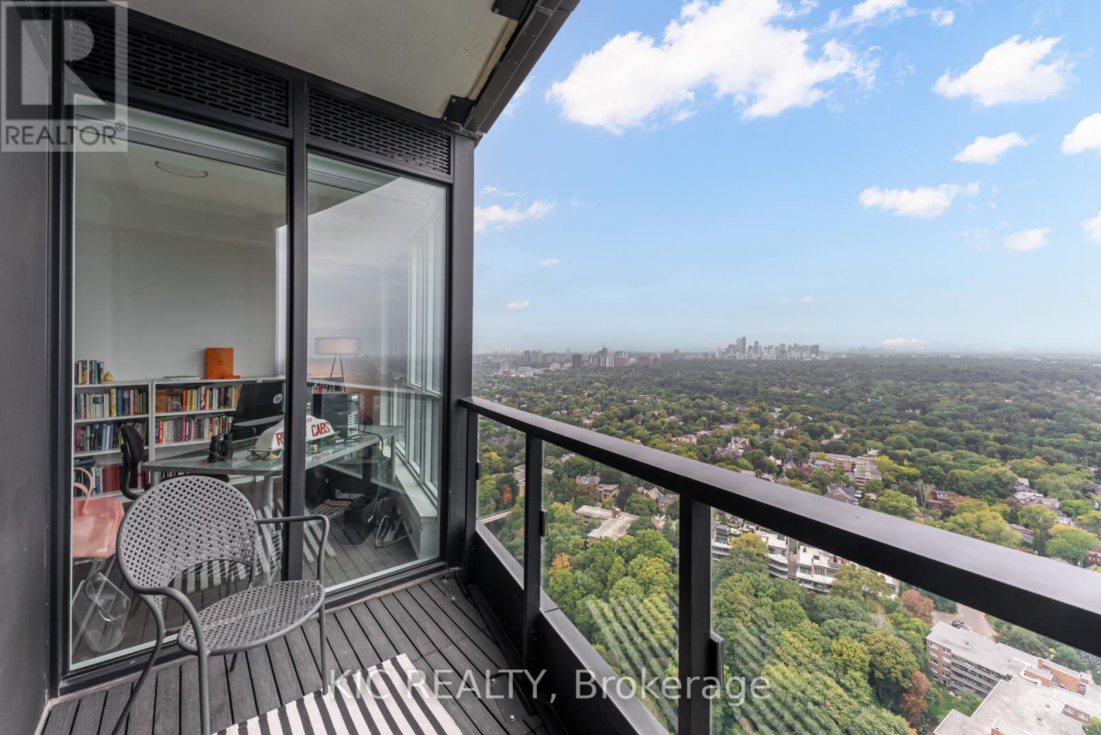 3923 - 585 Bloor Street E, Toronto (North St. James Town), Ontario  M4W 0B3 - Photo 25 - C12418101