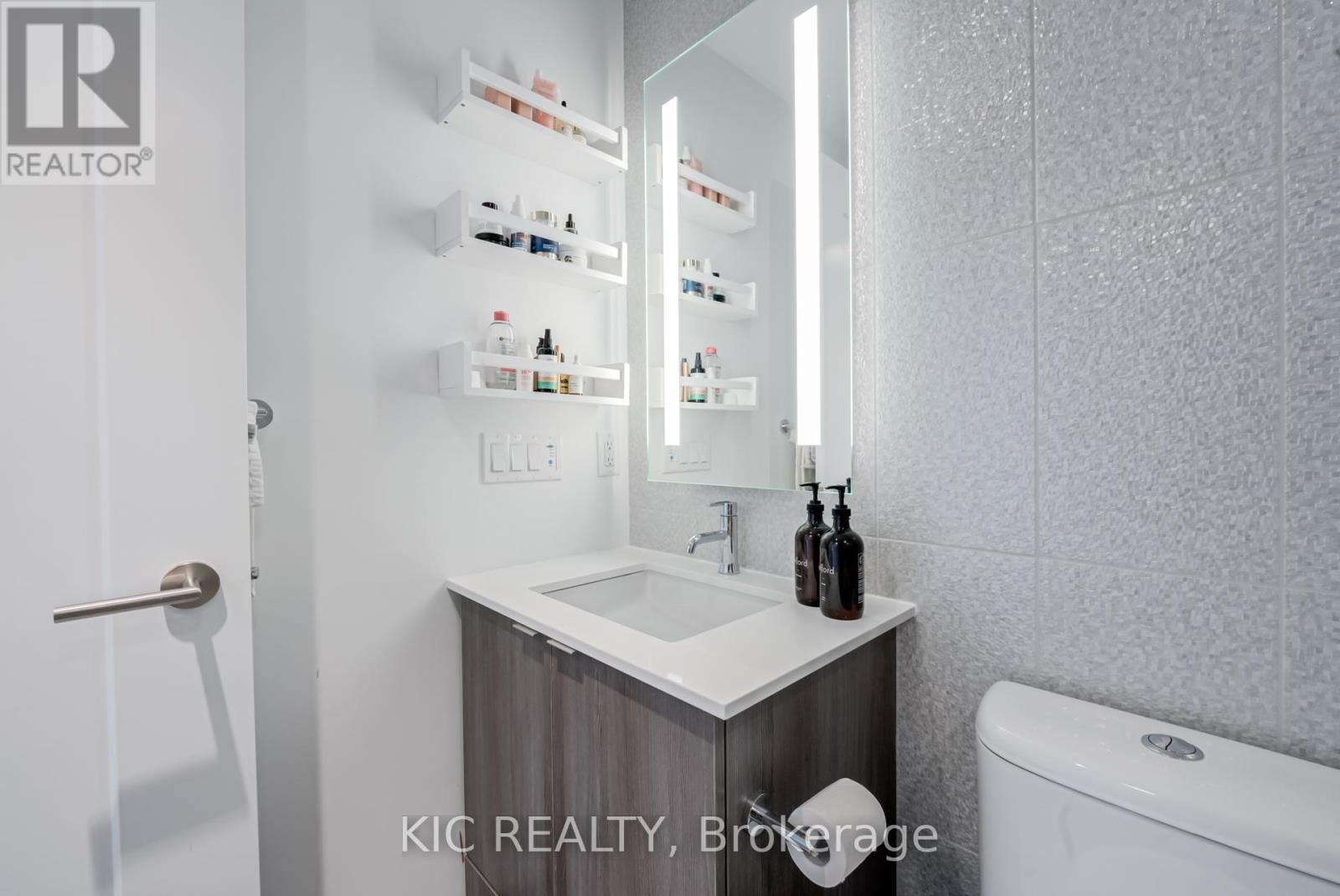 3923 - 585 Bloor Street E, Toronto (North St. James Town), Ontario  M4W 0B3 - Photo 30 - C12418101