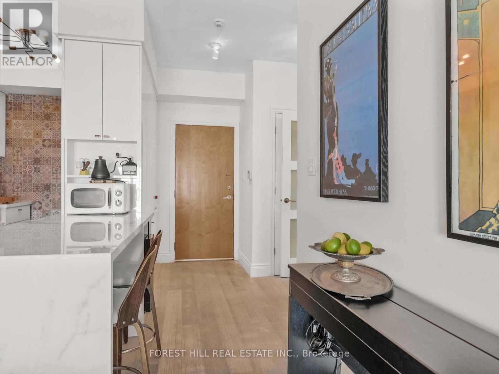606 - 600 Queens Quay W, Toronto, Ontario  M5V 3M3 - Photo 3 - C12418108