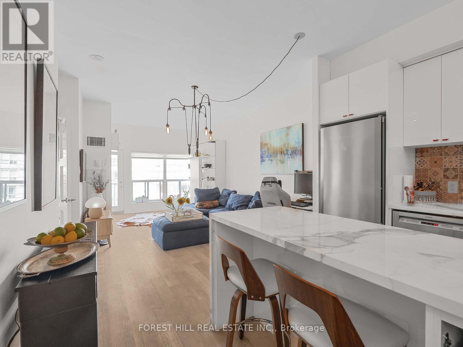 606 - 600 Queens Quay W, Toronto, Ontario  M5V 3M3 - Photo 4 - C12418108