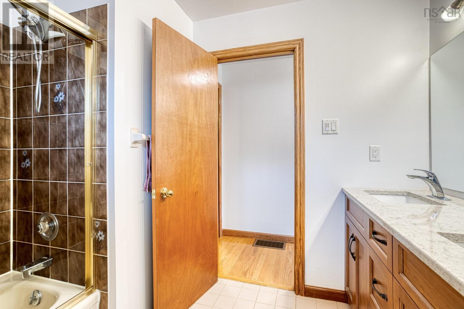 9 Nighthawk Lane, Bedford, Nova Scotia  B4A 3L2 - Photo 26 - 202523919