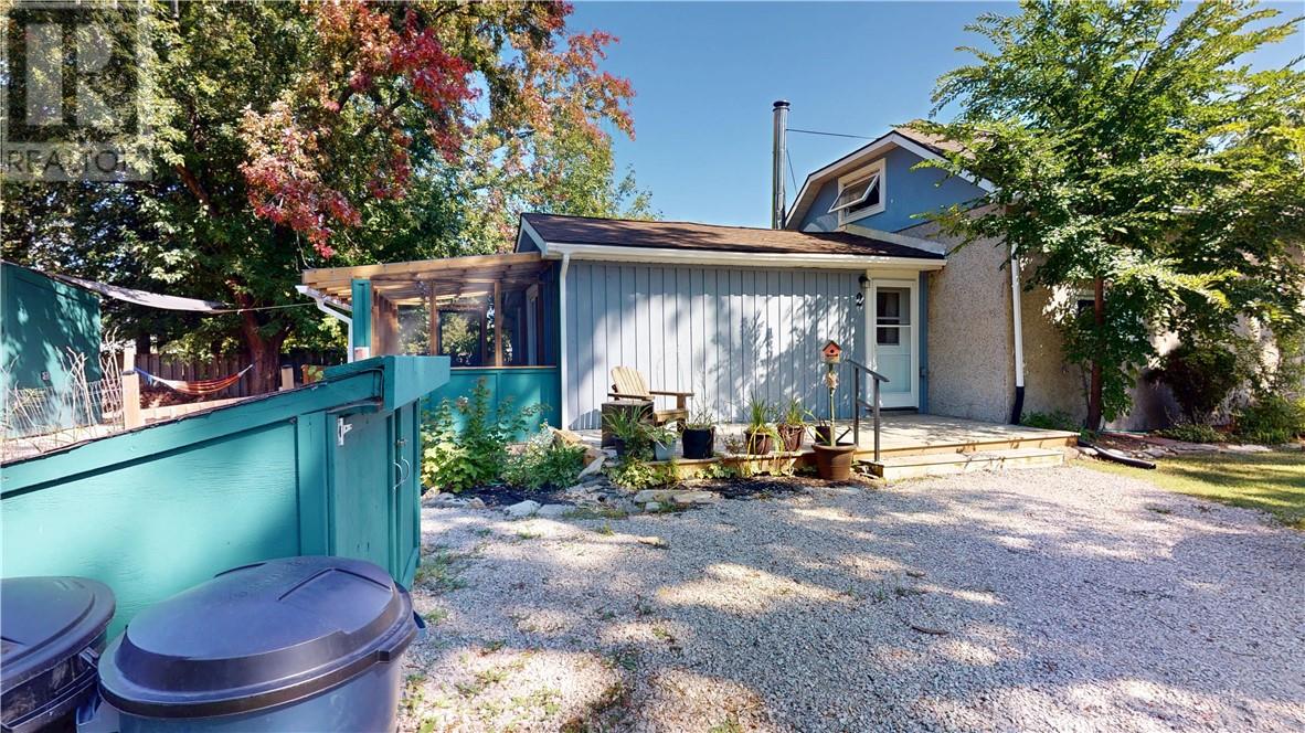 2 Wilson Street W., Little Current, Ontario  P0P 1K0 - Photo 21 - 2124718