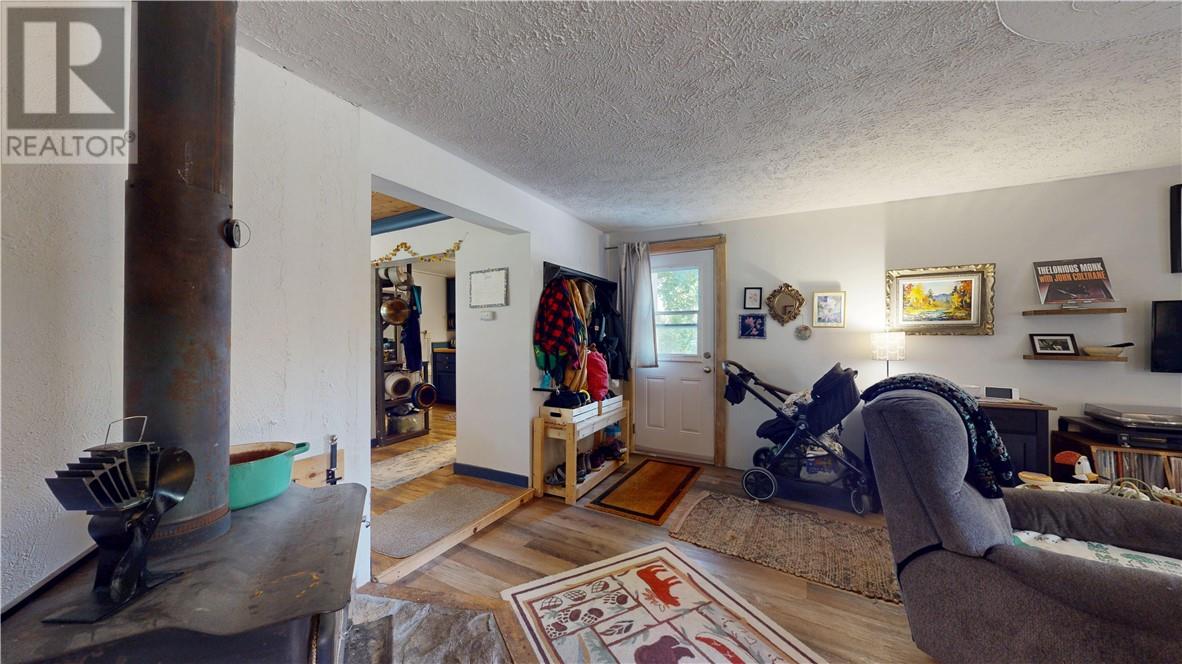2 Wilson Street W., Little Current, Ontario  P0P 1K0 - Photo 23 - 2124718