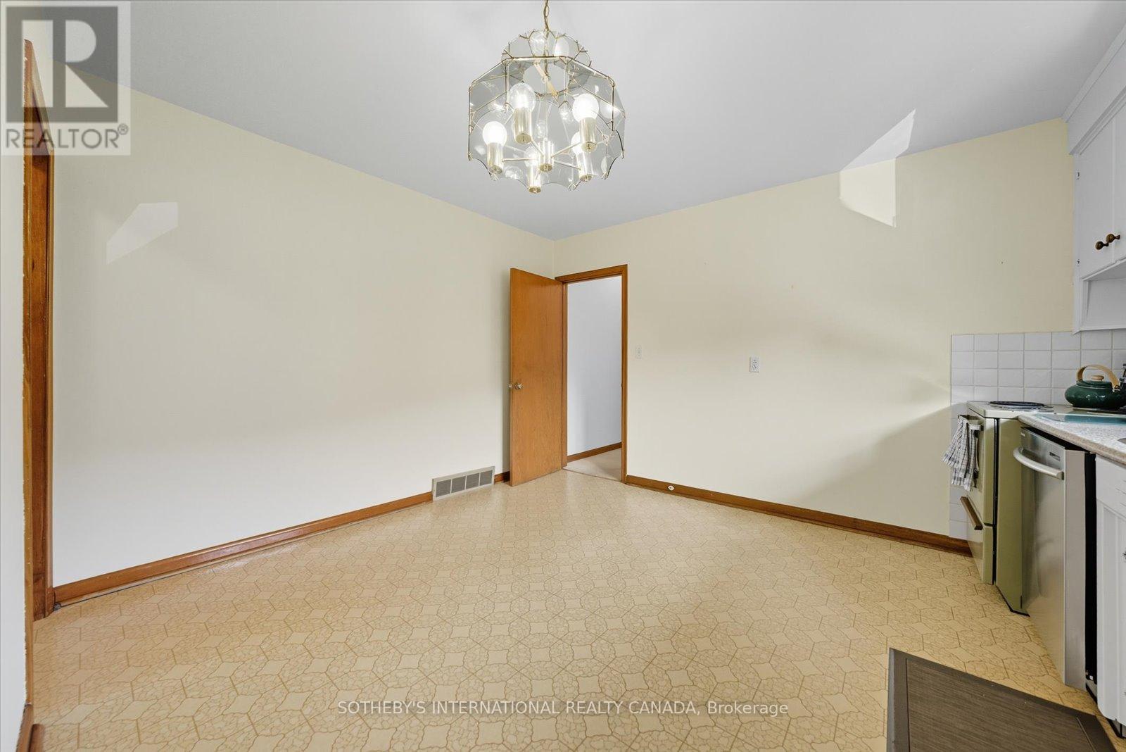 179 Cromwell Avenue, Oshawa, Ontario  L1J 4T7 - Photo 16 - E12418097