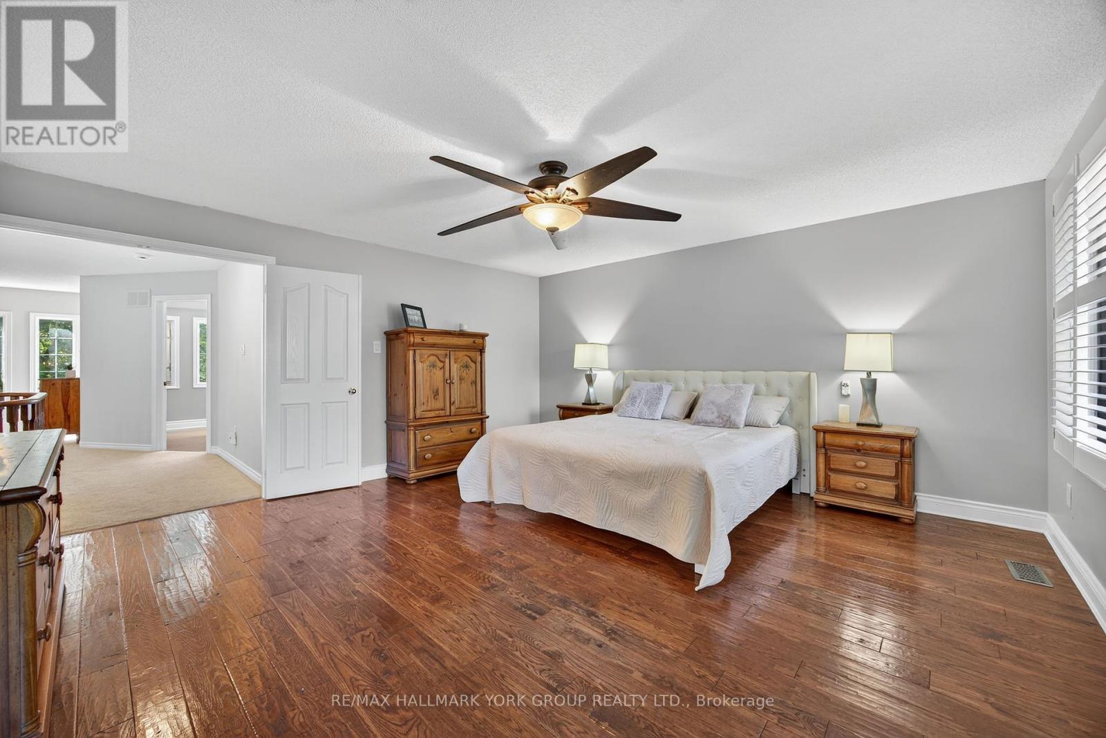 654 Lyman Boulevard, Newmarket, Ontario  L3X 1V9 - Photo 26 - N12418081