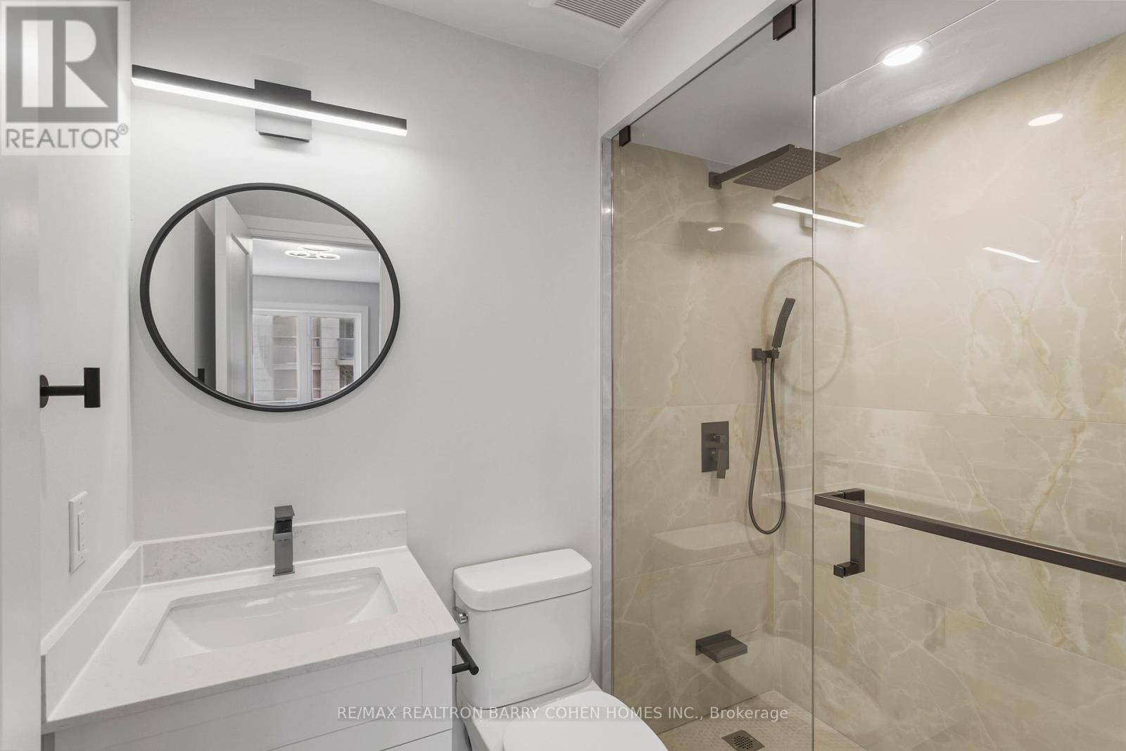 21 - 21 Galleria Parkway, Markham (Commerce Valley), Ontario  L3T 0A4 - Photo 10 - N12418105
