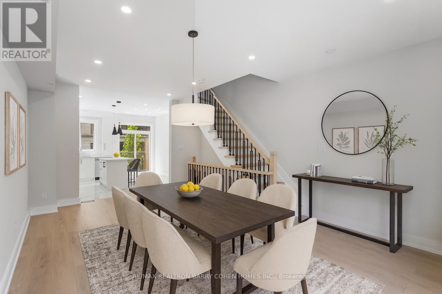 21 - 21 Galleria Parkway, Markham (Commerce Valley), Ontario  L3T 0A4 - Photo 4 - N12418105