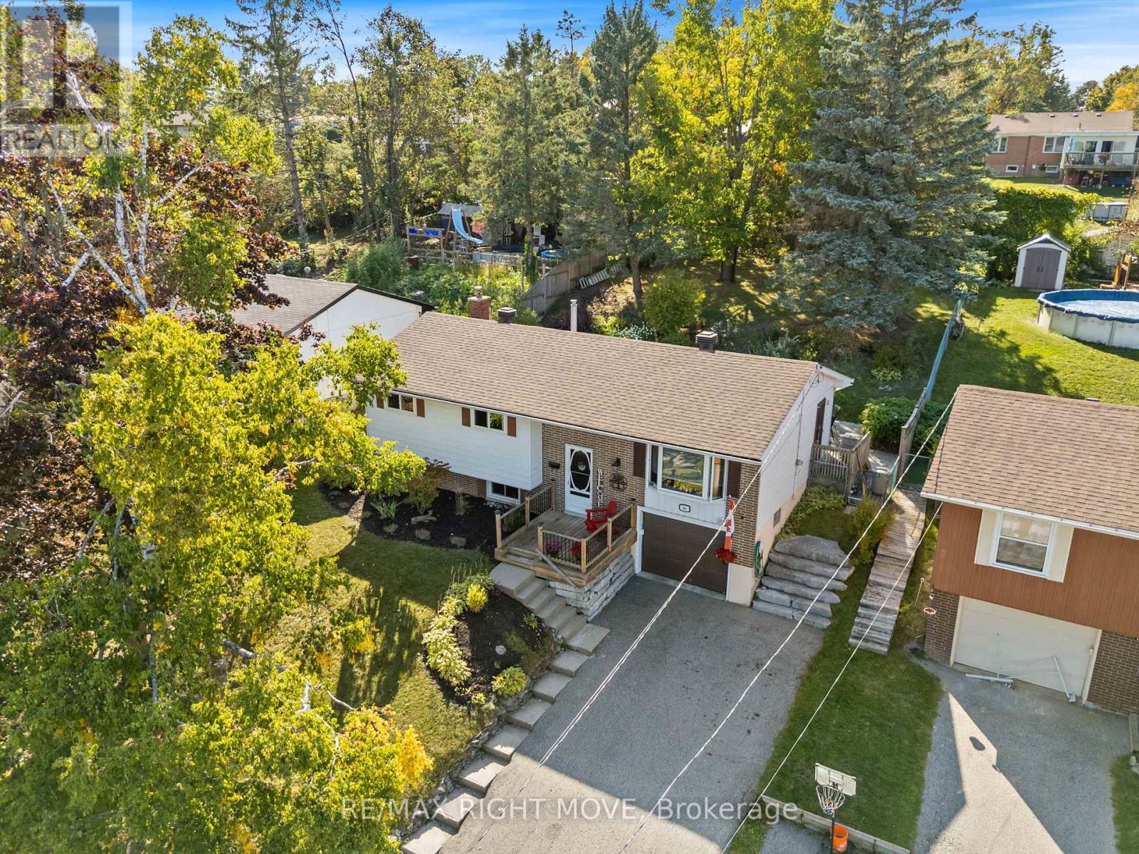 68 QUINN AVENUE, Orillia, Ontario