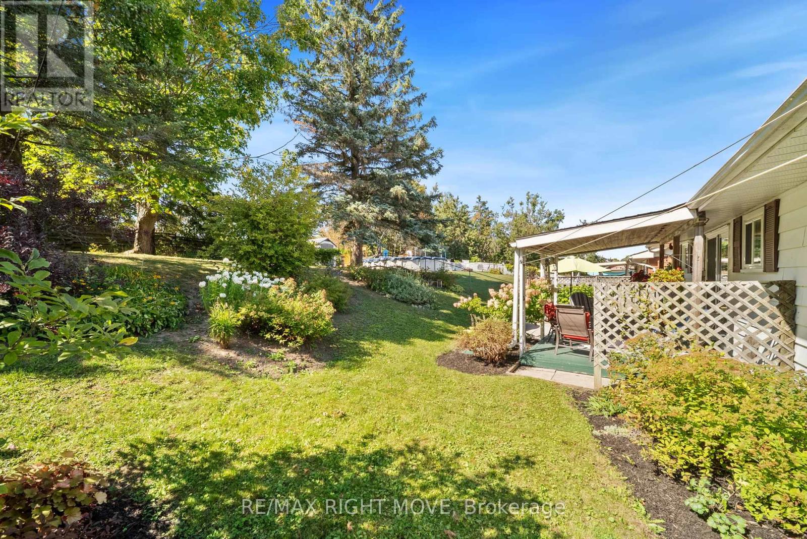 68 Quinn Avenue, Orillia, Ontario  L3V 3H5 - Photo 27 - S12418077