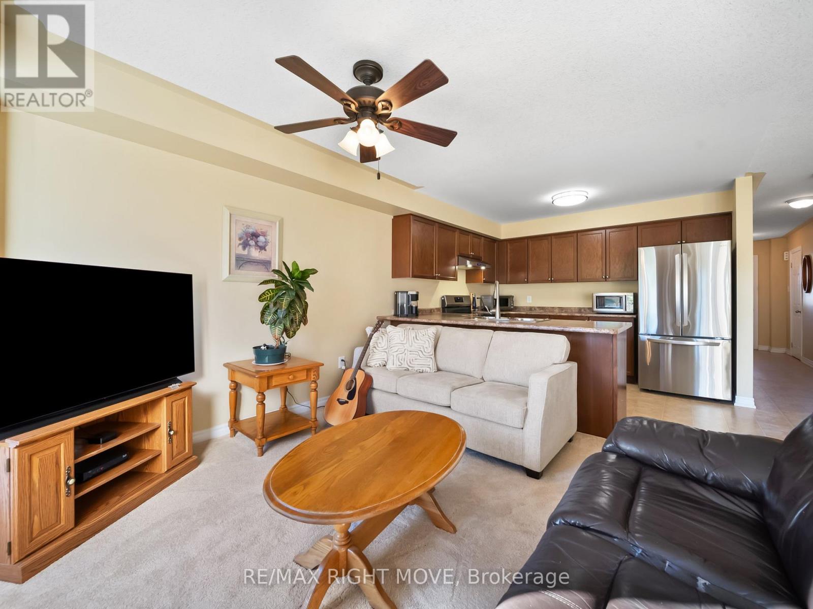 20 Michelle Drive, Orillia, Ontario L3V 0B4 - Photo 12 - S12418107