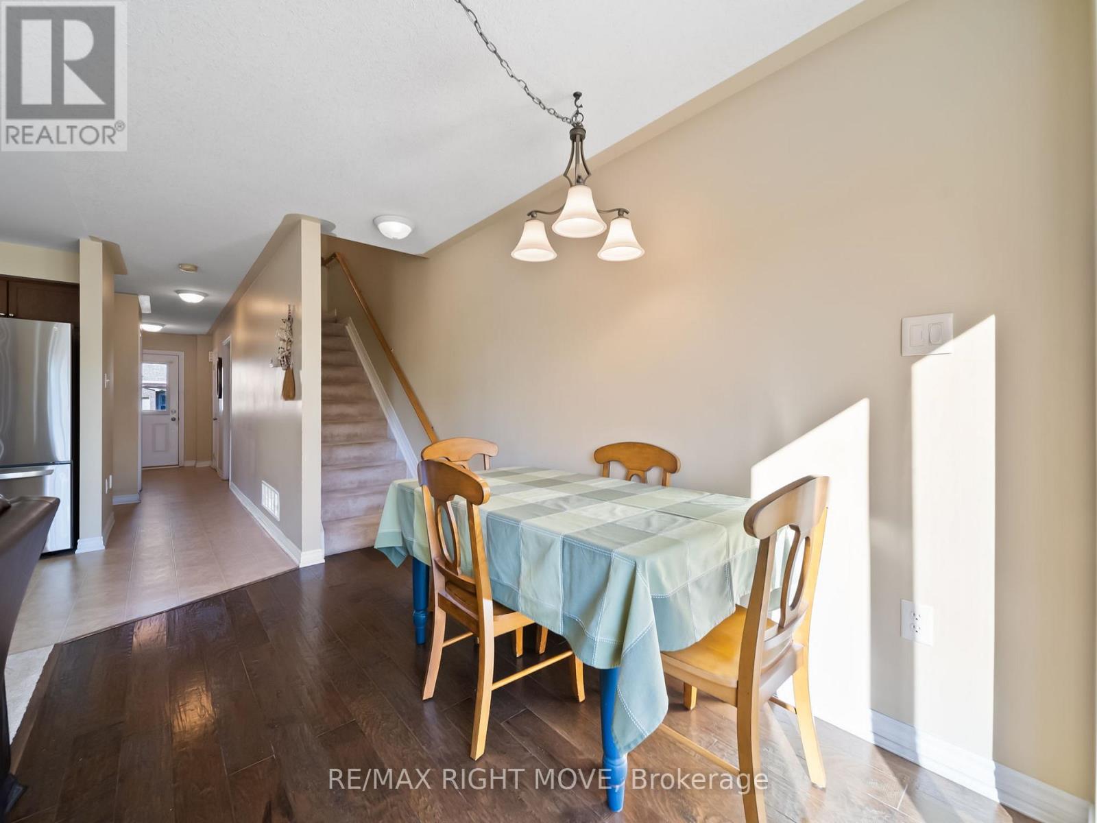 20 Michelle Drive, Orillia, Ontario L3V 0B4 - Photo 15 - S12418107