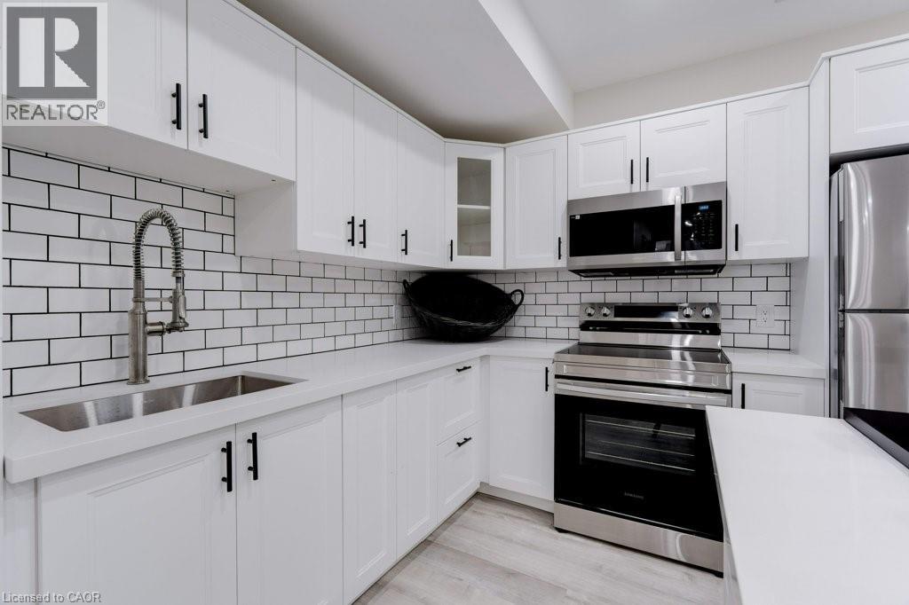 38 East 16th Street, Hamilton, Ontario  L9A 4H9 - Photo 23 - 40771785