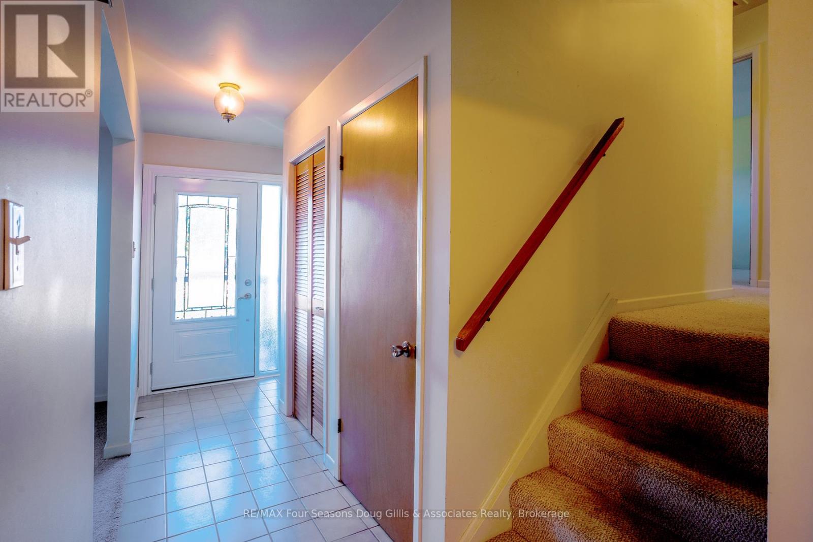 10 Lockhart Road, Collingwood, Ontario  L9Y 4B5 - Photo 14 - S12418116