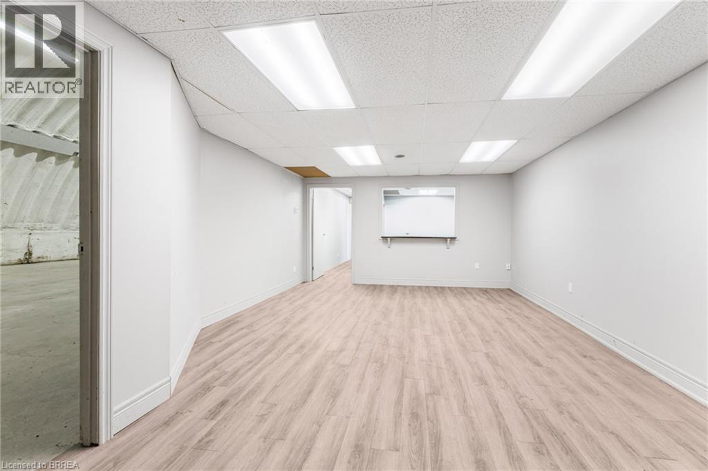 389 Paris Road Unit# C, Brantford, Ontario  N3T 5L8 - Photo 7 - 40766277