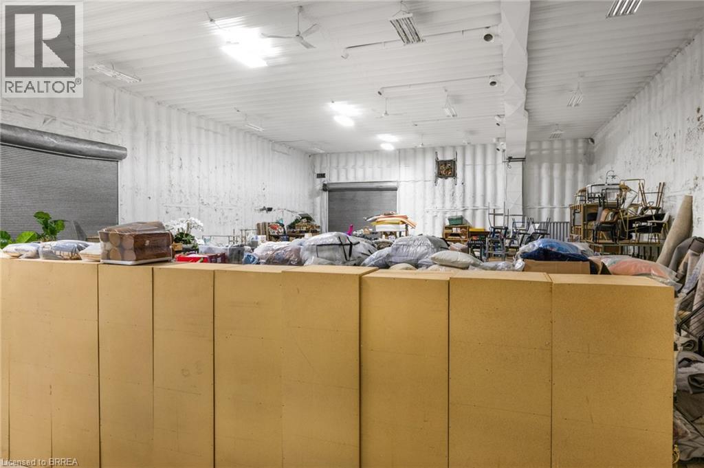 389 Paris Road Unit# B, Brantford, Ontario  N3T 5L8 - Photo 8 - 40767837