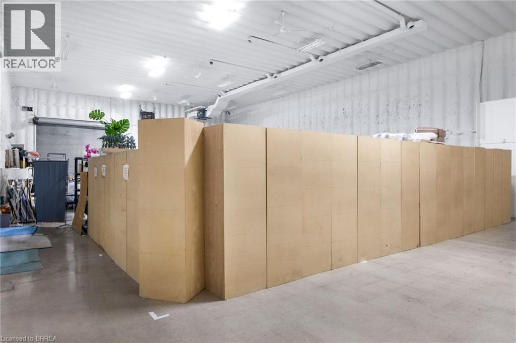 389 Paris Road Unit# B, Brantford, Ontario  N3T 5L8 - Photo 7 - 40767837