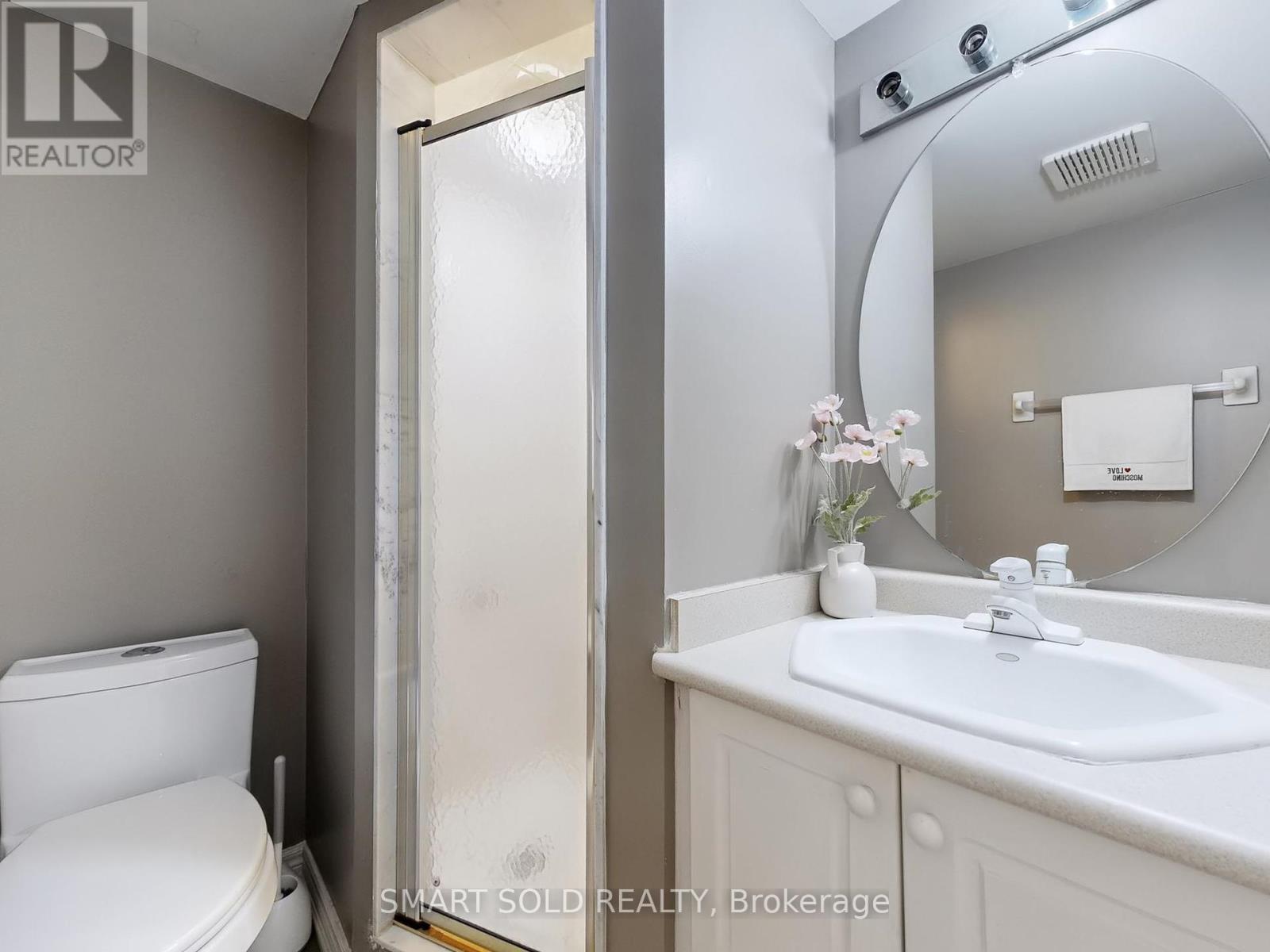 30 Crispin Court, Markham (Buttonville), Ontario  L3R 4G6 - Photo 21 - N12417912