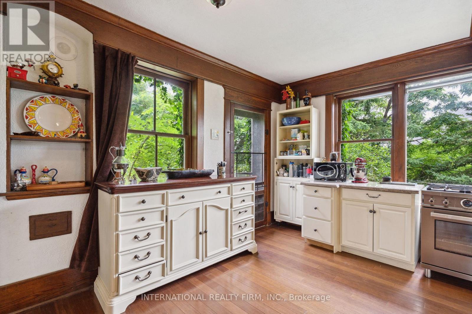 255 Delacourt Road, London North, Ontario  N6G 0H3 - Photo 16 - X12418065
