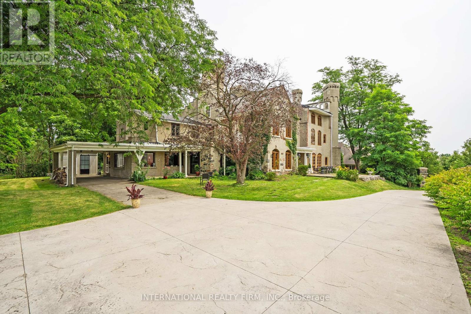 255 Delacourt Road, London North, Ontario  N6G 0H3 - Photo 6 - X12418065