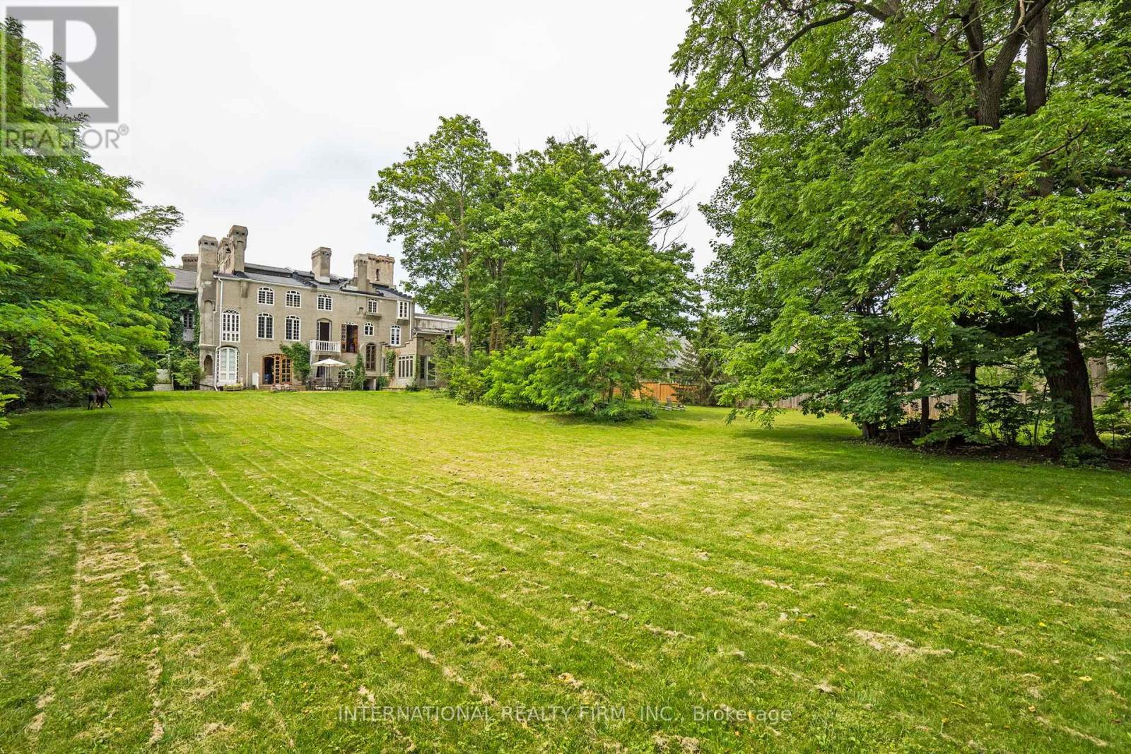 255 Delacourt Road, London North, Ontario  N6G 0H3 - Photo 7 - X12418065