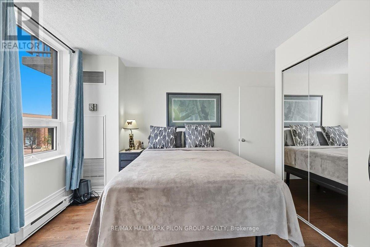 205 - 35 Holland Avenue, Ottawa, Ontario  K1Y 4S2 - Photo 11 - X12418159