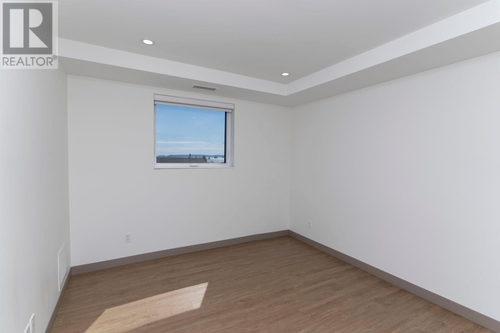202 377 Cumberland St, Thunder Bay, Ontario  P7A 4P6 - Photo 9 - TB252984