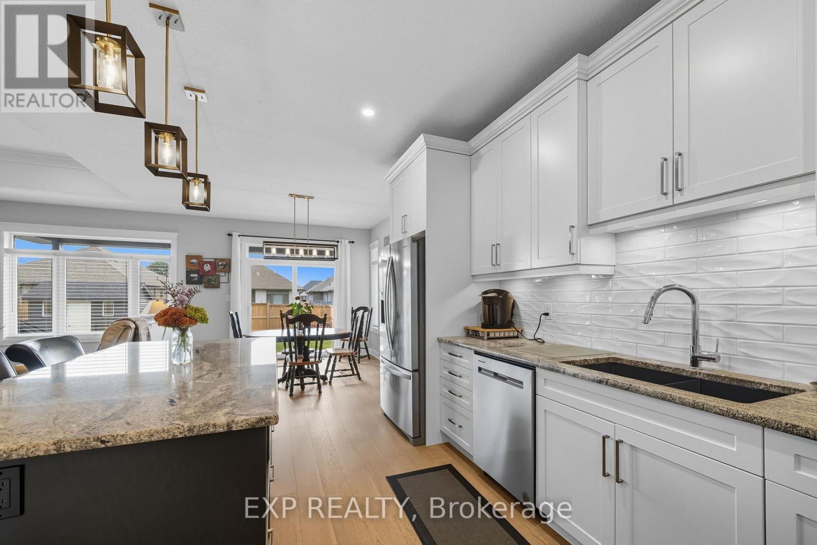19 Statham Street, Strathroy-Caradoc, Ontario  N7G 0G2 - Photo 18 - X12416841