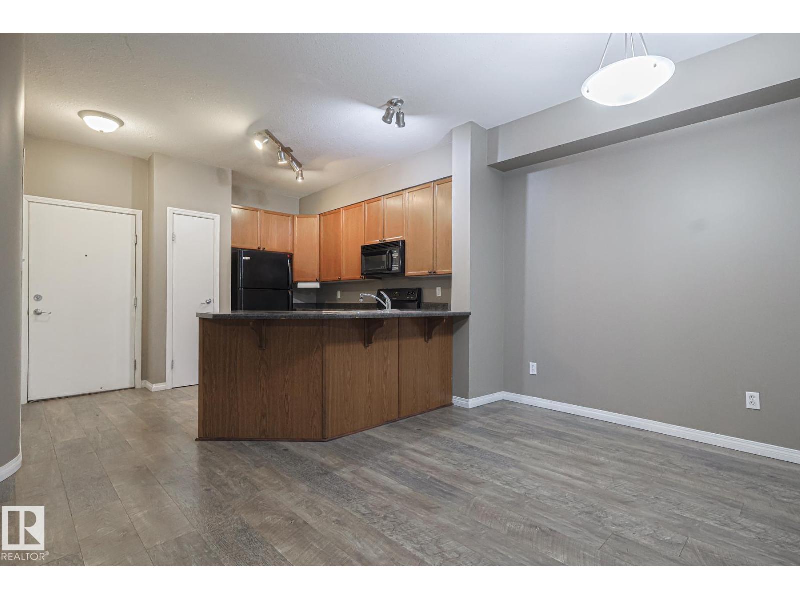 #101 4304 139 Av Nw Nw, Edmonton, Alberta  T5Y 0H6 - Photo 10 - E4458875