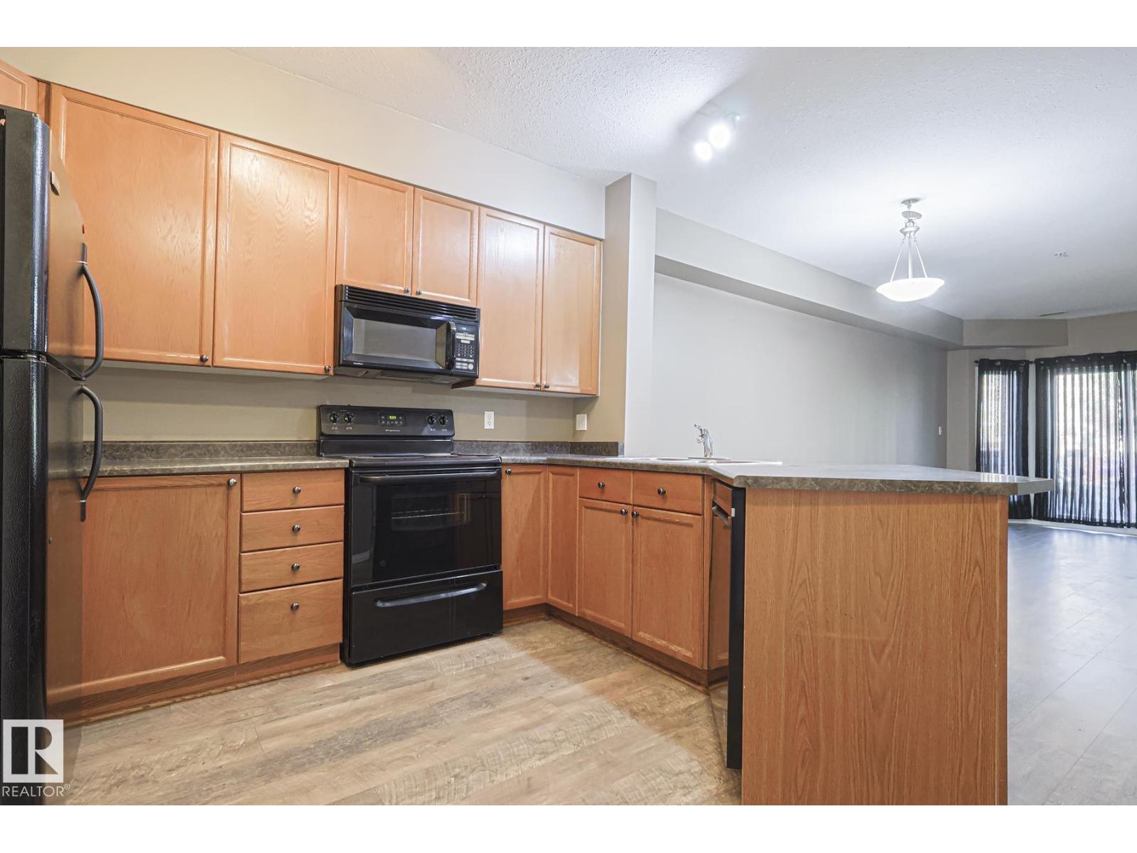 #101 4304 139 Av Nw Nw, Edmonton, Alberta  T5Y 0H6 - Photo 13 - E4458875