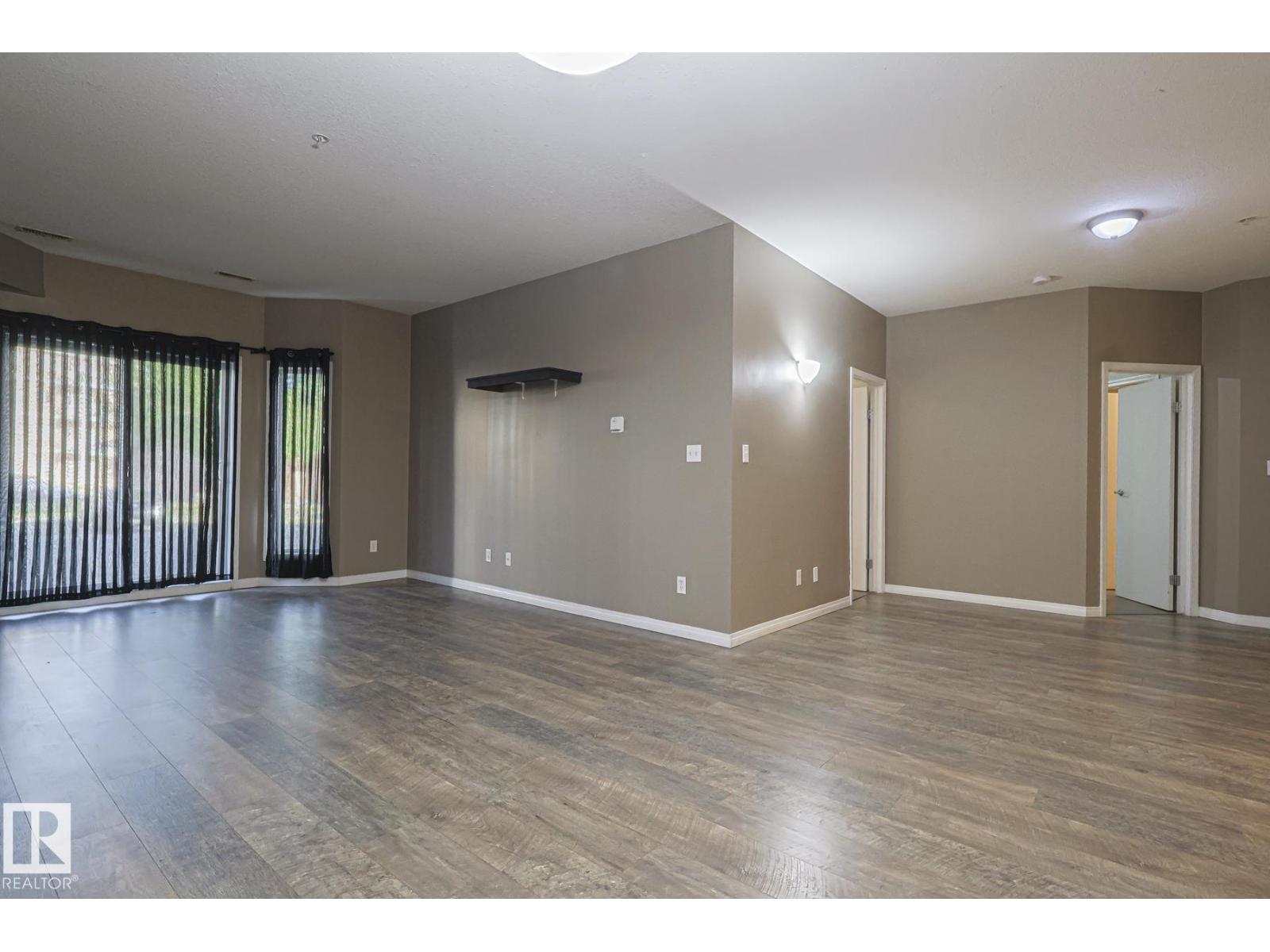 #101 4304 139 Av Nw Nw, Edmonton, Alberta  T5Y 0H6 - Photo 7 - E4458875