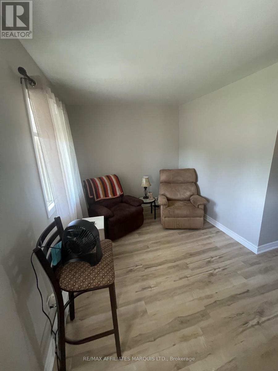 360 Kipling Street, Hawkesbury, Ontario  K6A 2N4 - Photo 13 - X12418134