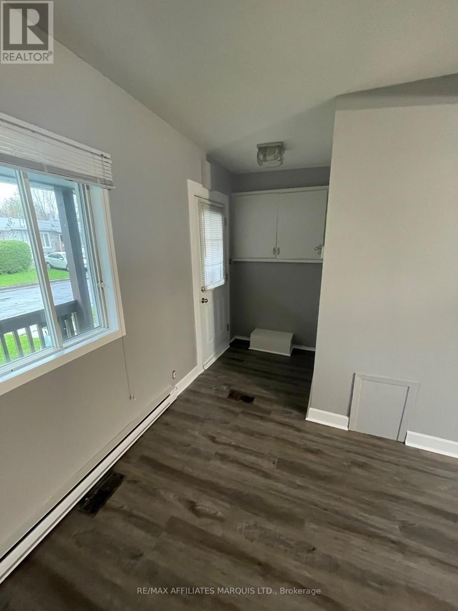360 Kipling Street, Hawkesbury, Ontario  K6A 2N4 - Photo 2 - X12418134