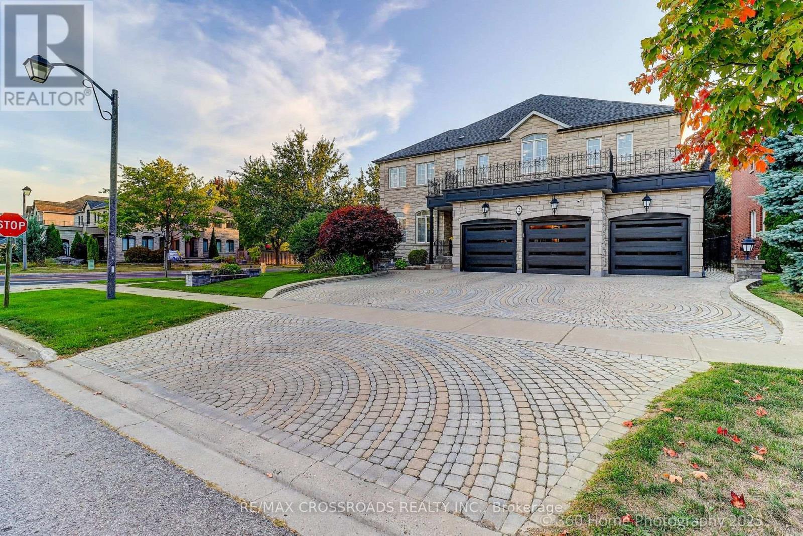 2 MUMBERSON COURT, Markham, Ontario