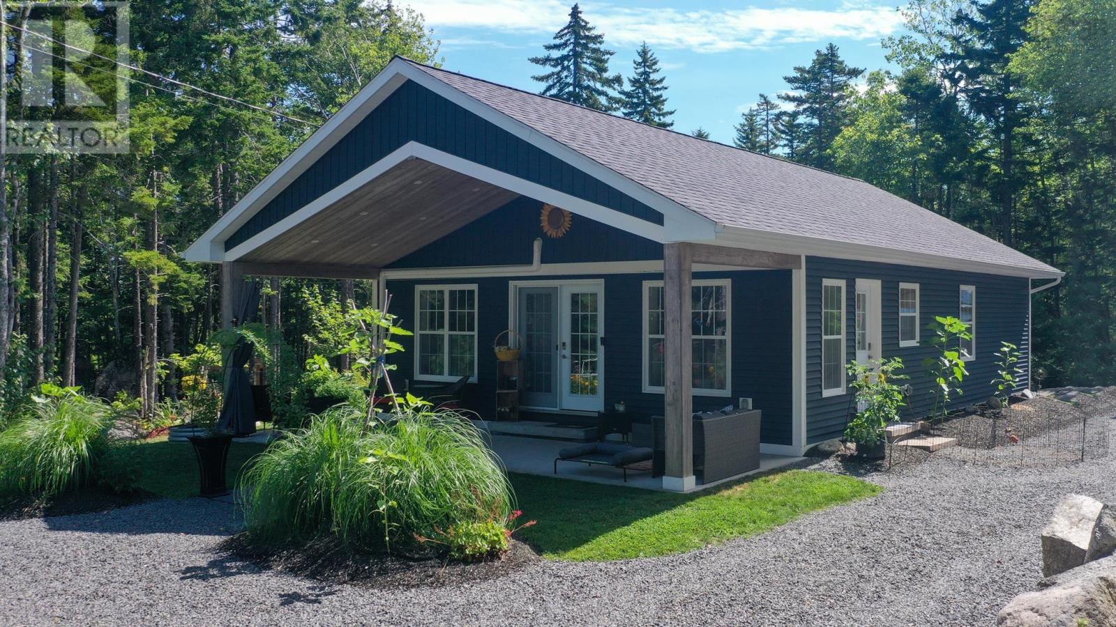 17 Loon Lane, Aylesford Lake, Nova Scotia  B0P 1C0 - Photo 2 - 202518694