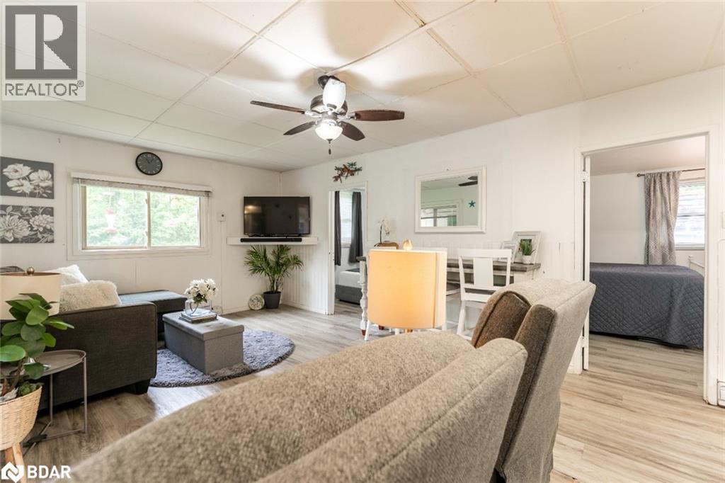 28 Wozniak Road, Penetanguishene, Ontario  L9M 1W5 - Photo 5 - 40772170